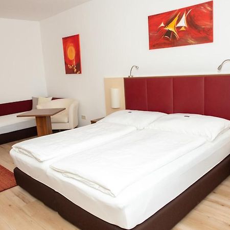 Gaestehaus Schuetz Spitz an der Donau Eksteriør billede