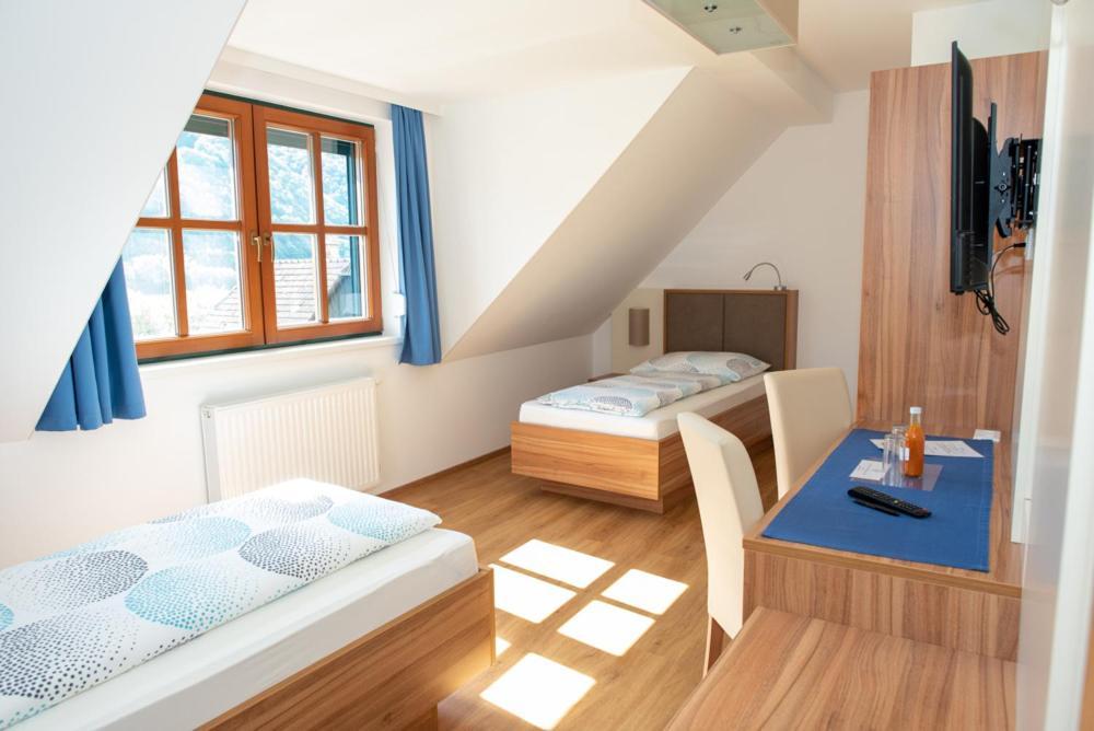 Gaestehaus Schuetz Spitz an der Donau Eksteriør billede