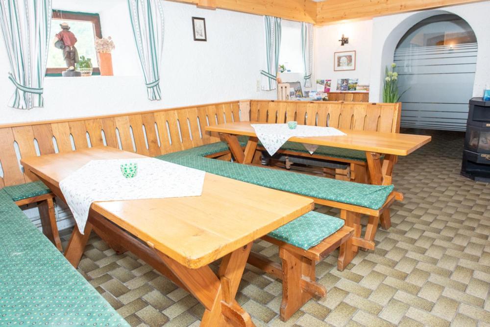 Gaestehaus Schuetz Spitz an der Donau Eksteriør billede